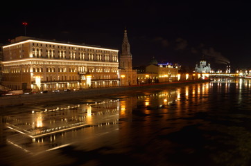 Fototapeta na wymiar Sofiyskaya embankment on a winter evening, Moscow, Russia. Christmas illumination in night