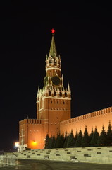 Fototapeta na wymiar Spasskaya tower of the Moscow Kremlin on the Red square in winter night, Russia