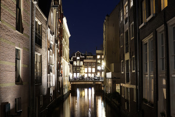 Fototapeta na wymiar Canalhouses in the centre of Amsterdam