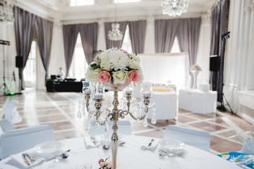 wedding flowers bride bouquet rings