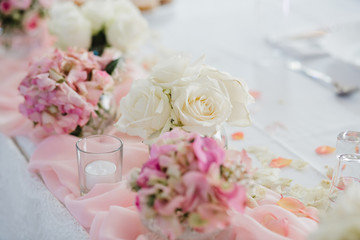 wedding flowers bride bouquet rings