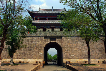 Obraz premium Wall,fortification of the old city of Dali ,yunan ,china