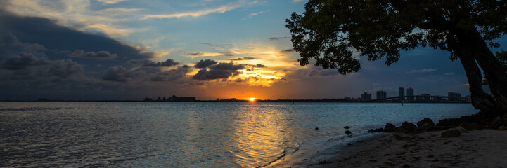 Fototapeta na wymiar Florida sunset 1