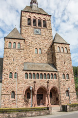 Fototapeta na wymiar Kirche in Kirchhundem