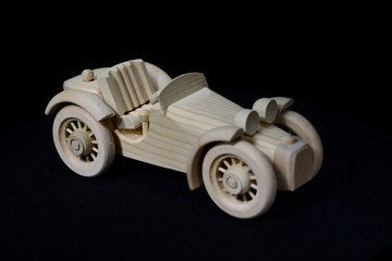 木製のクラシックカー