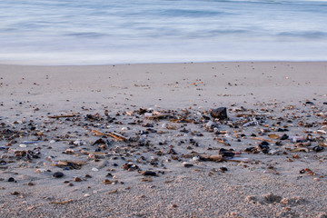Fototapeta na wymiar Waves, beach, shells