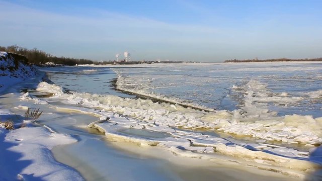 The Volga River only partially froze in January. Russia