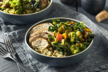 Healthy Chicken and Quinoa Bowl