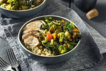 Healthy Chicken and Quinoa Bowl