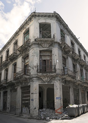 Fototapeta na wymiar Old Havana is beautiful and unique, however also unfortunately falling apart.