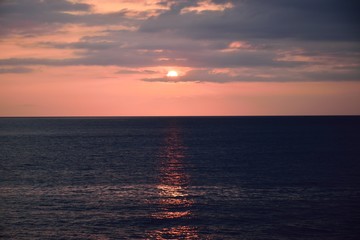 Fototapeta premium 雷電海岸