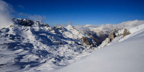 panorama invernale dalla cima di Piazzo - Alpi Orobie