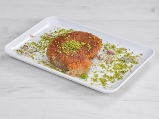 Kadayif Tatlisi