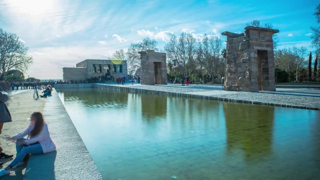 Timelapse of egyptian monument "Templo debod" from Madrid