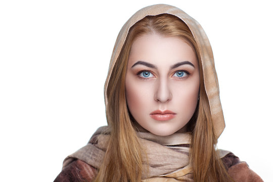 woman golden scarf