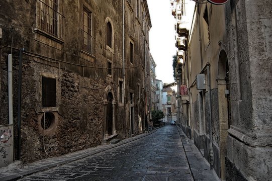 Fototapeta vicolo nel centro storico di Catania