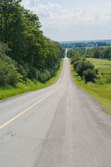 Obraz premium Countryside road in Ontario