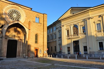 Fototapeta na wymiar Lodi chiesa di San Francesco