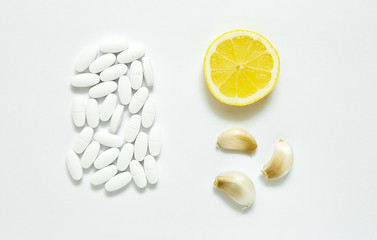 Traditional medicine against chemical drugs.