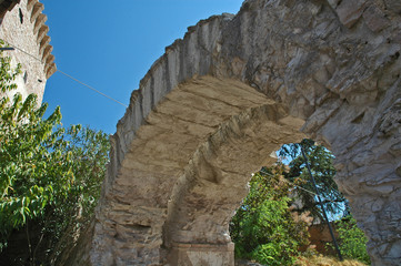  L'arco Romano di Spello - Umbria