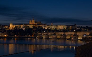 Prague castle and bridge at night