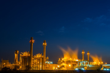 Obraz na płótnie Canvas Petrochemical Industrial and power plant energy at night