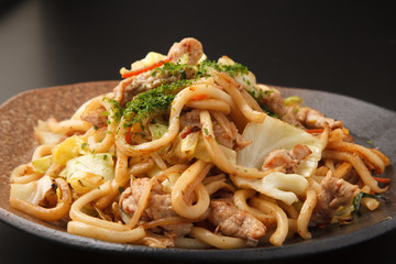 やきうどん