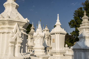 Fototapeta na wymiar Wat Suan Dok in Chiang Mai - Chiang Mai Temples and Attractions