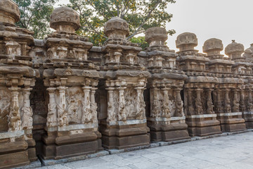 Ancient temple of Kanchipuram Kailasanathar temple and was built during 685-705AD using sandstone compound material contains a large number of carvings and shrines.	