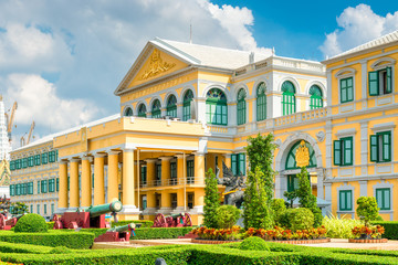 Fototapeta na wymiar Ministry of Defence beautiful building in yellow color in Bangkok