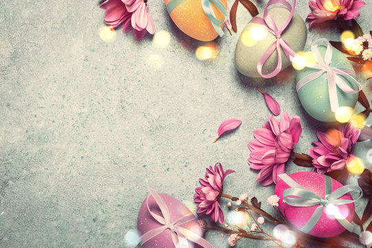 Happy Easter concept. Festive vintage background with decorated eggs