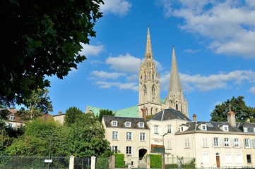 Fototapeta na wymiar Cattedrale di Chartres, Francia