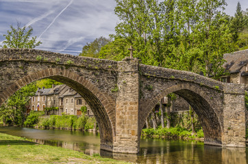 Fototapeta premium Bridge over river Aveyron in Belcastel