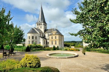 Fototapeta na wymiar abbazia di San Giorgio di Boscherville, Rouen, Francia