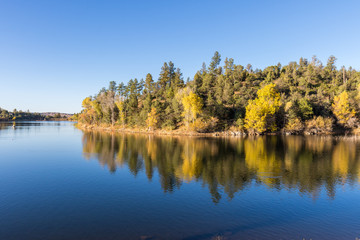 Fototapeta na wymiar Scenic Lynx Lake Prescott Arizona in Autumn