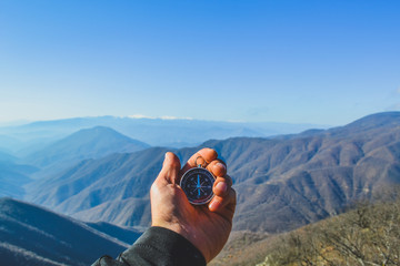 compass © Metin