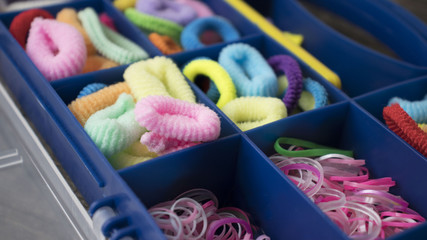 colored rubber bands for hair