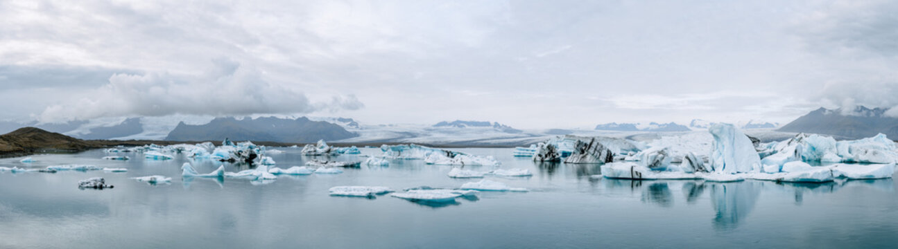 Jökulsárlón glacier lagoon in Iceland panorama during an overcast day