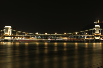 Fototapeta na wymiar Chain Bridge over Danube River, Budapest, Hungary