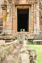 Fototapeta na wymiar Prasat Muang Tam near Prasat Phanomrung Historical Park at Buriram in Thailand