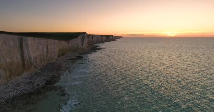 Les falaises de la c&ocirc;te picarde &agrave; Ault (Picardie, Hauts-de-France)