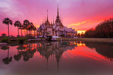 Fototapeta na wymiar Wat Non-Koom (nonkhum), Beautiful temple in sunset, Nakhonratchasima province, Thailand