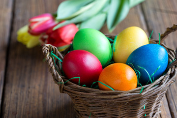 frisch gefärbte Ostereier