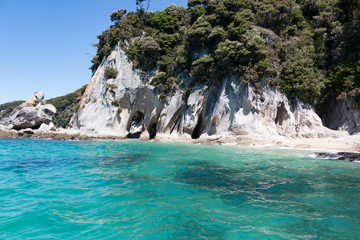 New Zealand Abel Tasman National park ocean landscape white rocks crystal clear water - 189182538