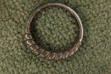 Старинное женское кольцо