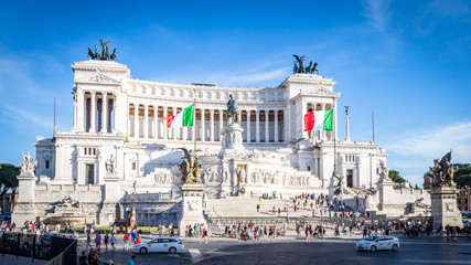 Fototapeta premium Le monument à Victor-Emmanuel II (Vittoriano) à Rome