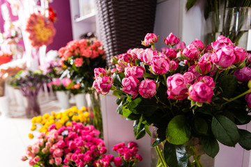 Bouquets roses at a florist's shop