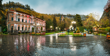 Naklejka premium Borjomi, Samtskhe-Javakheti, Georgia. Famous Local Landmark Is City