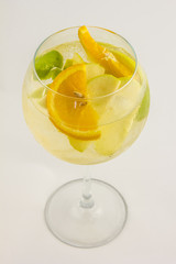 Alcoholic beverage