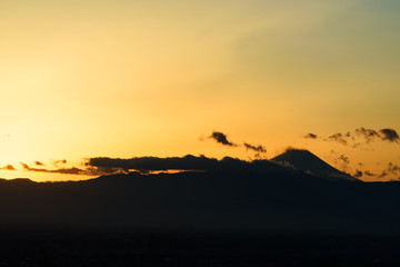 夕焼けと富士山